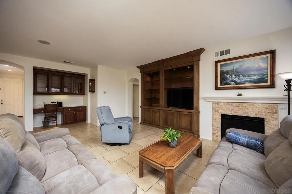 31057 Tiverton Rd, Menifee, California 92584 home-pic-7